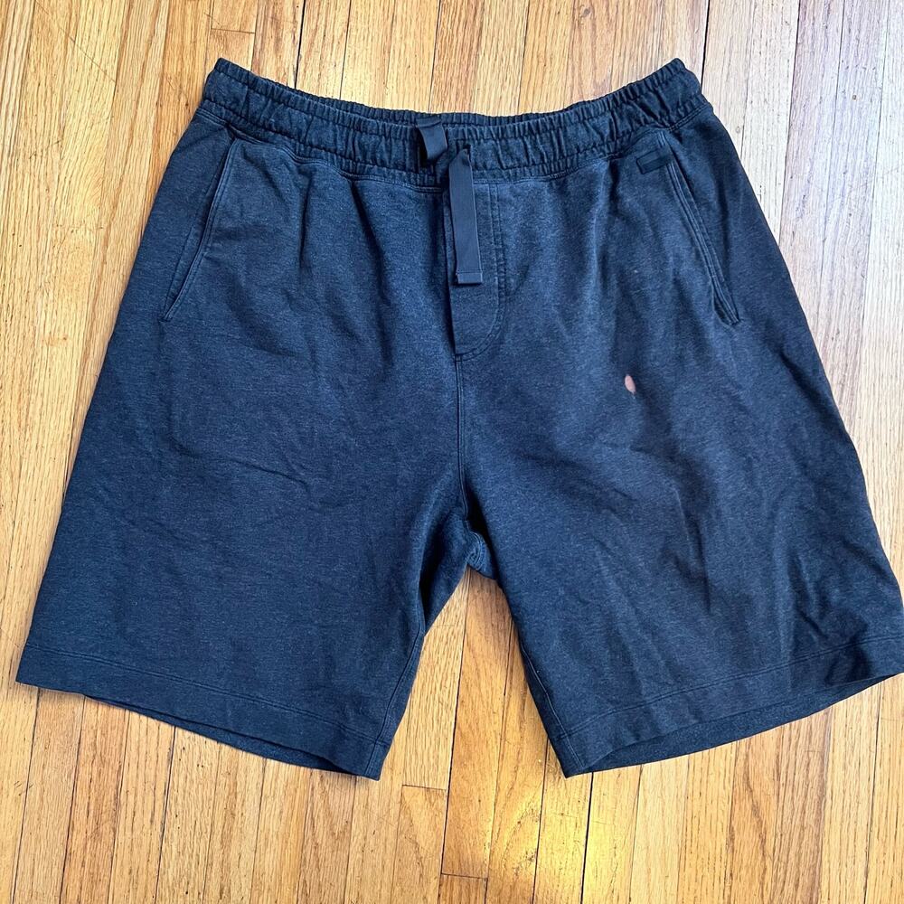 Lululemon Shorts Mens Large Gray Rise Sweat Shorts **
